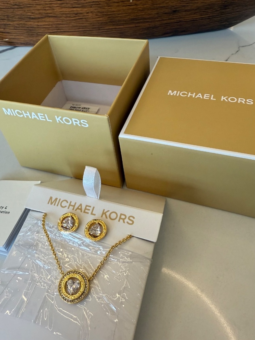 New Michael Kors Set of Gold tone Heart Shape Crystal Necklace & Earrings - Picture 2 of 15